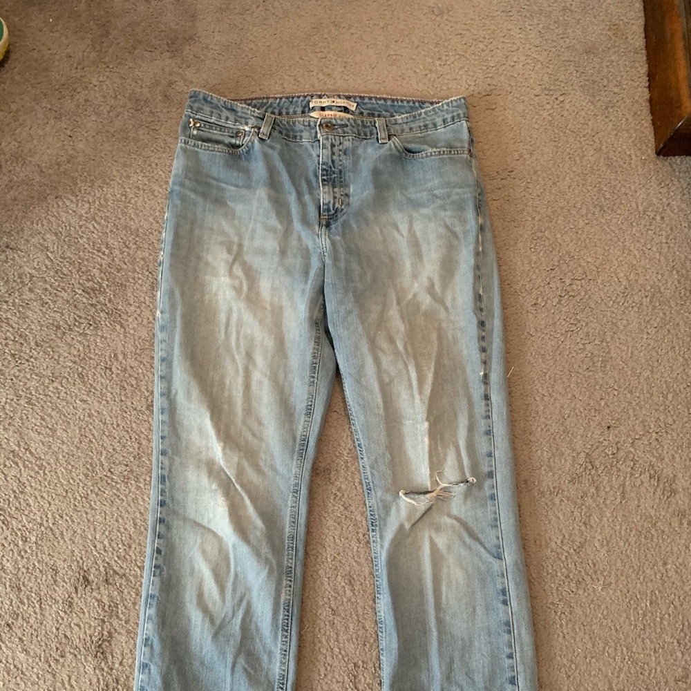 Distressed light wash Tommy Hilfiger Jeans - Picture 2 of 5